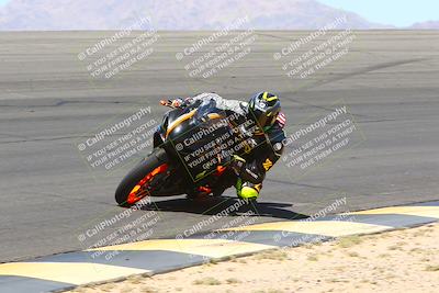 media/May-14-2022-SoCal Trackdays (Sat) [[7b6169074d]]/Bowl (1120am)/